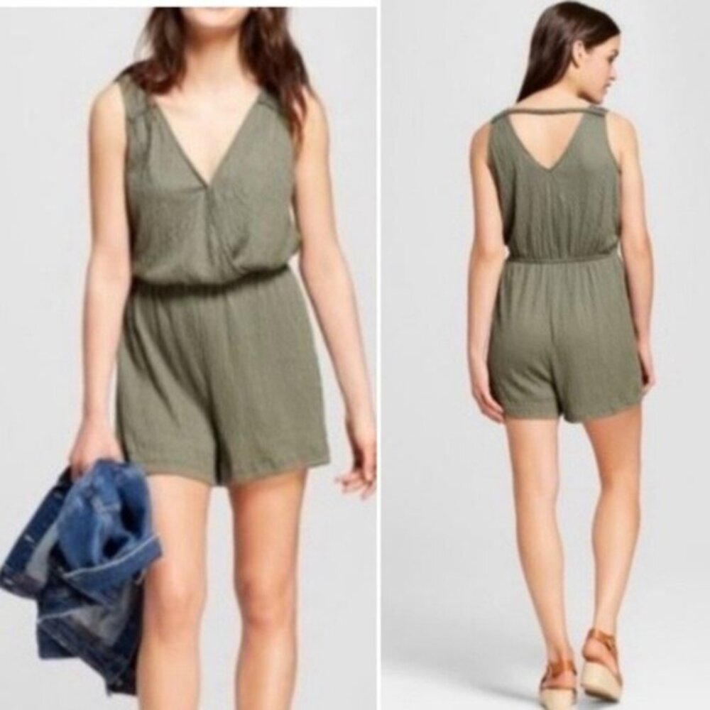 Universal Thread olive green sleeveless romper spring XS